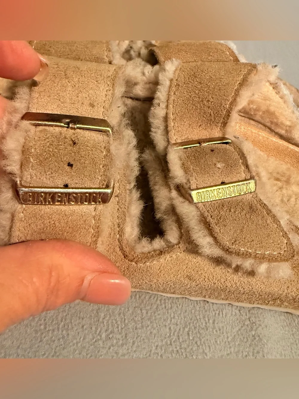 Birkenstock Arizona Beige Sherpa Lined 2 Buckle Sandals Womens Size 41